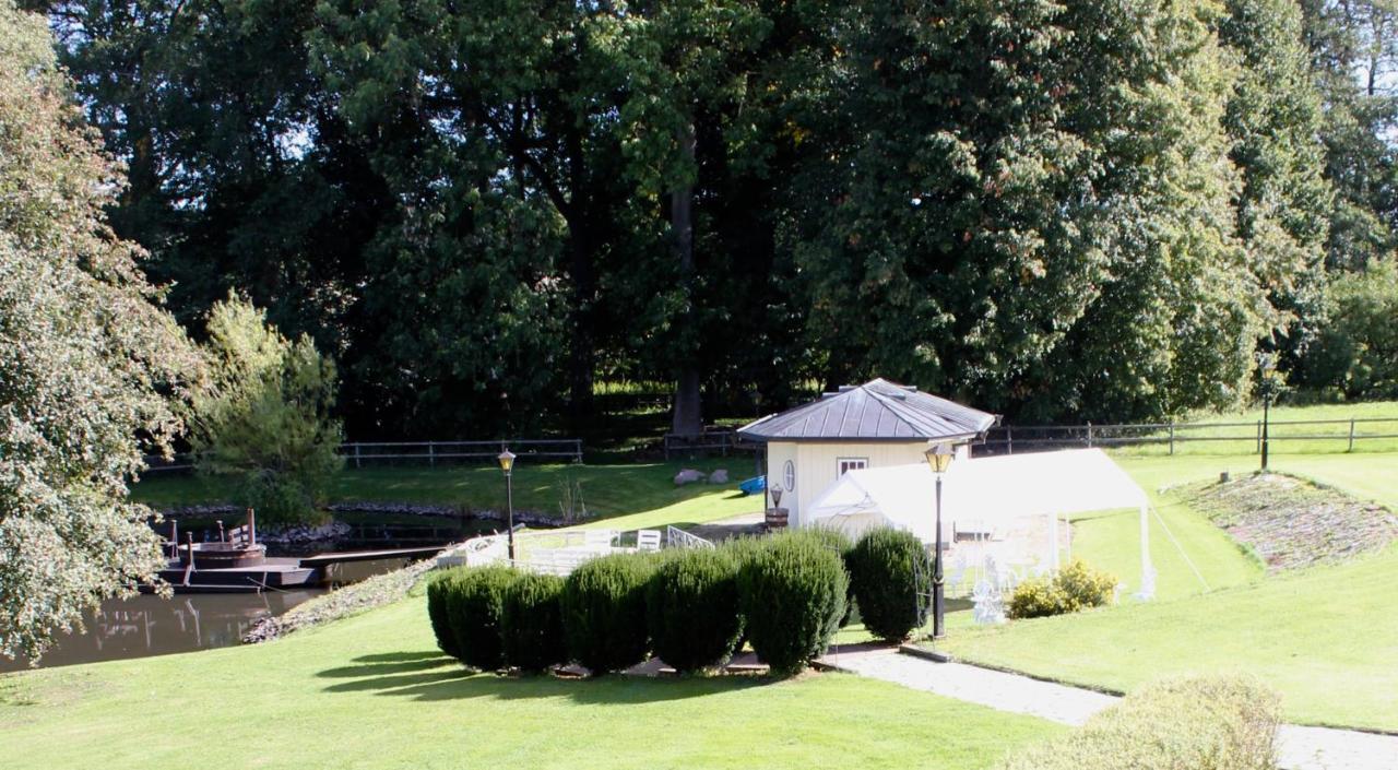 Brunsbo G:A Biskopsgard Hotell & Konferens Skara Exterior foto