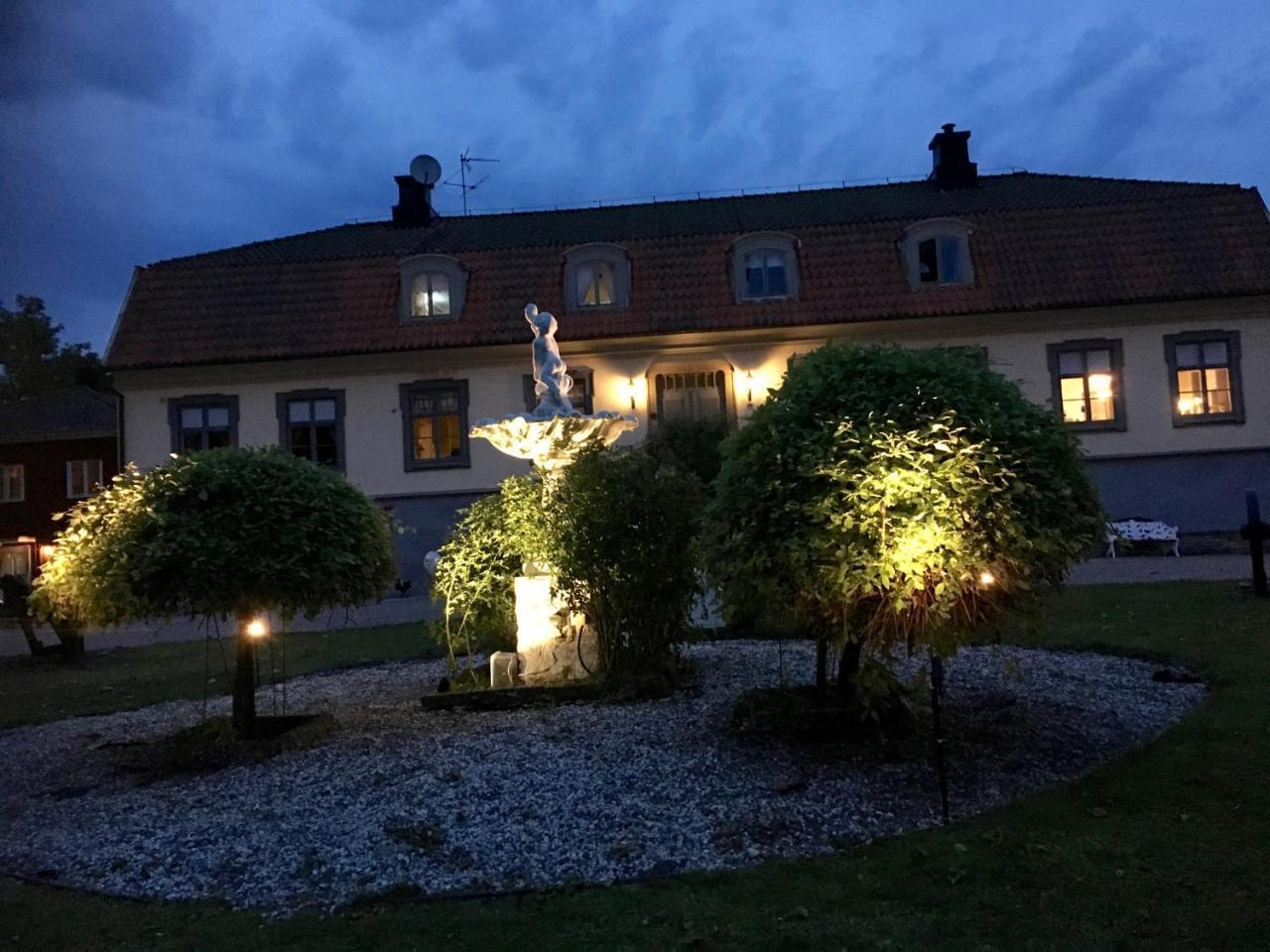Brunsbo G:A Biskopsgard Hotell & Konferens Skara Exterior foto