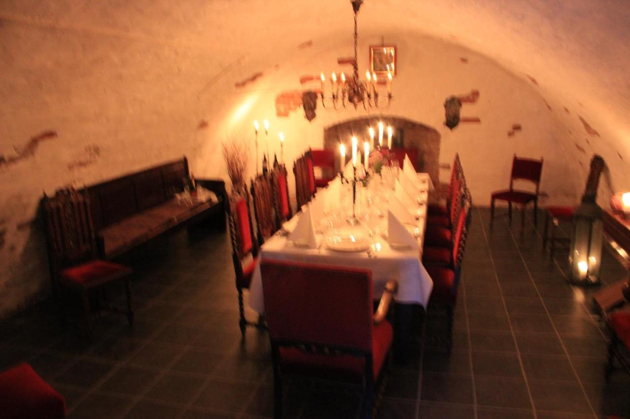 Brunsbo G:A Biskopsgard Hotell & Konferens Skara Exterior foto